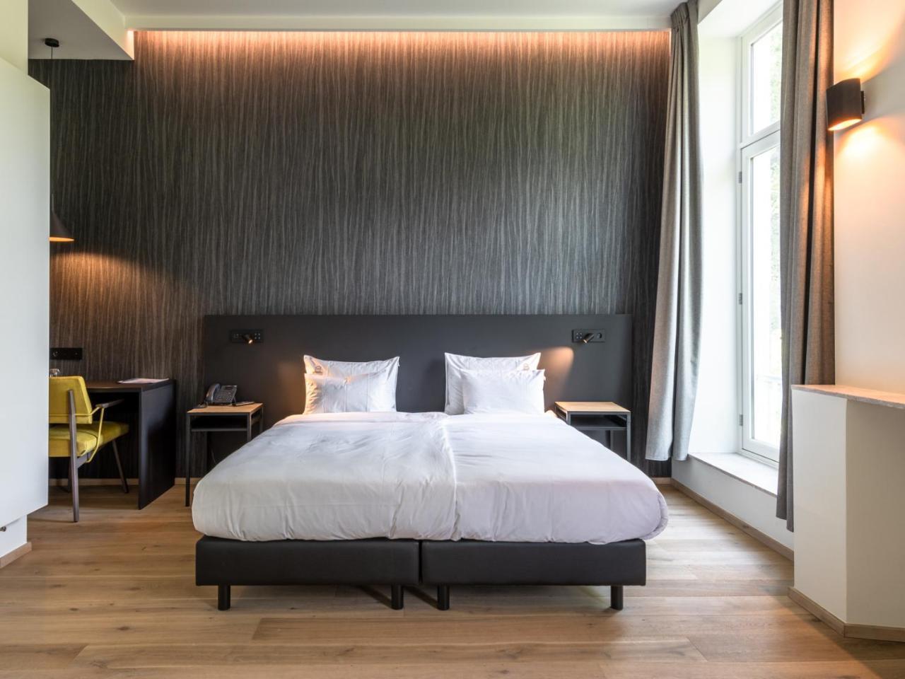 Hotel Kronacker ทีเนน ภายนอก รูปภาพ